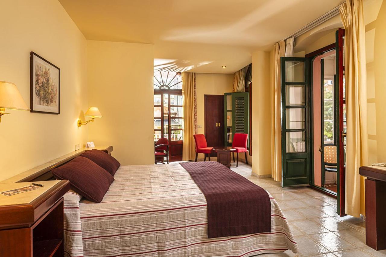 Hotel Guitart Rosa - Adults Only Lloret de Mar Kültér fotó
