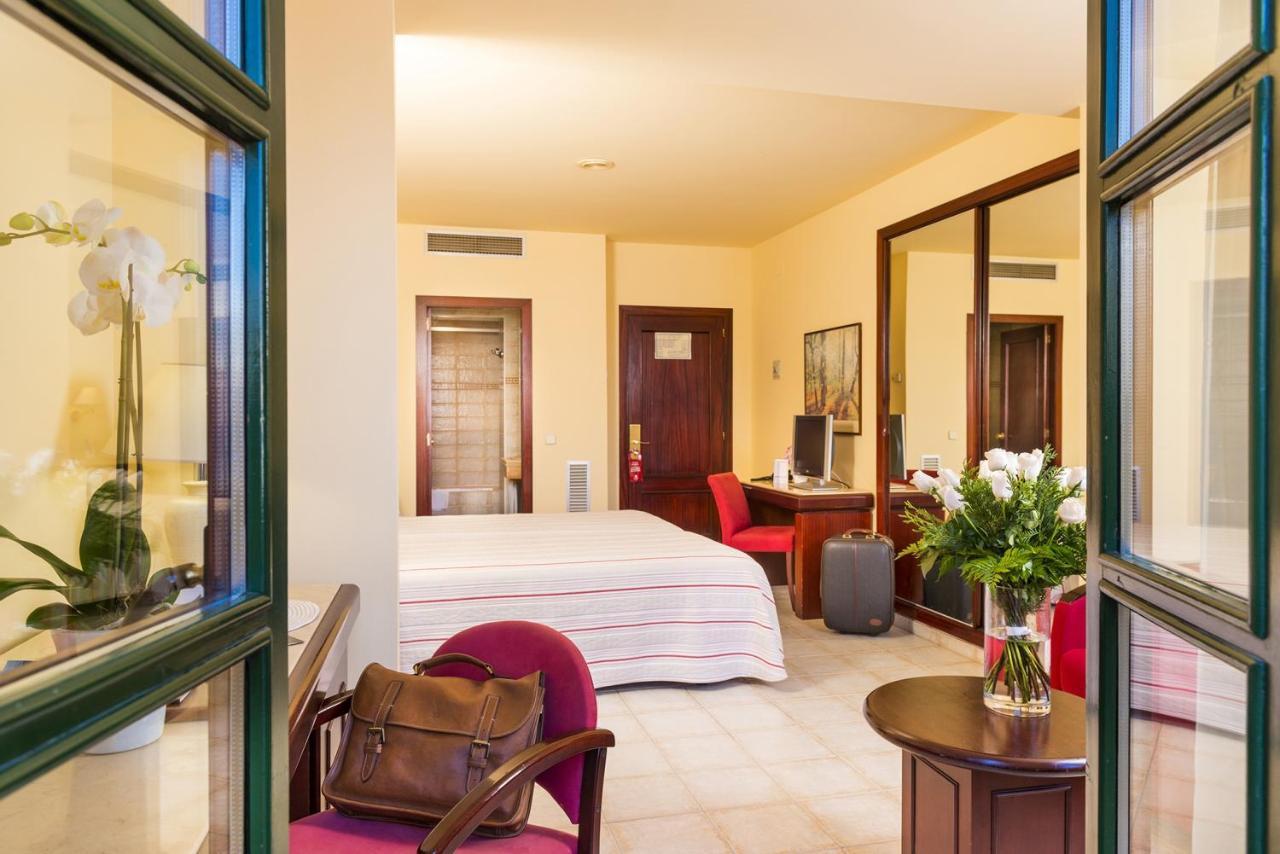Hotel Guitart Rosa - Adults Only Lloret de Mar Kültér fotó